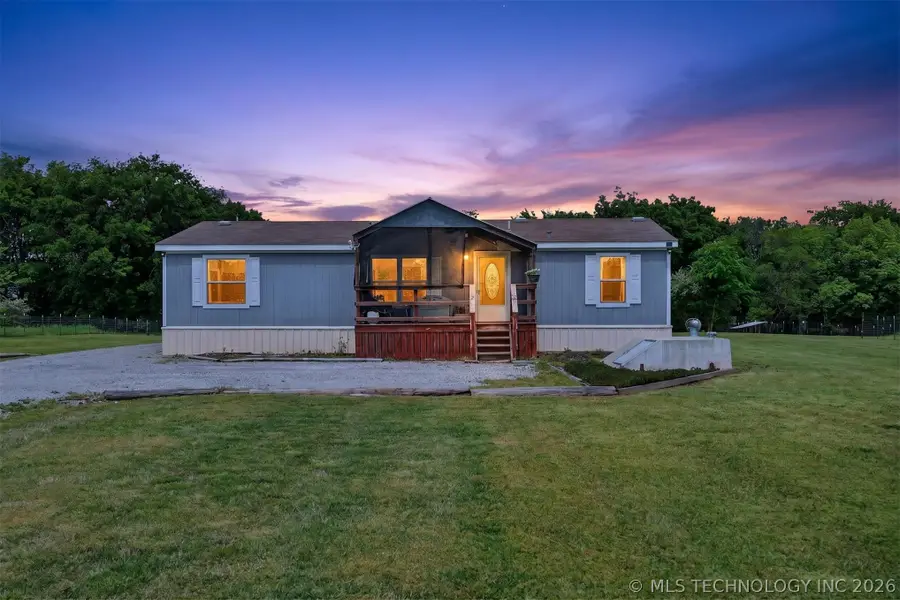 5860 W 573 Road, Chouteau, OK 74337 - #2