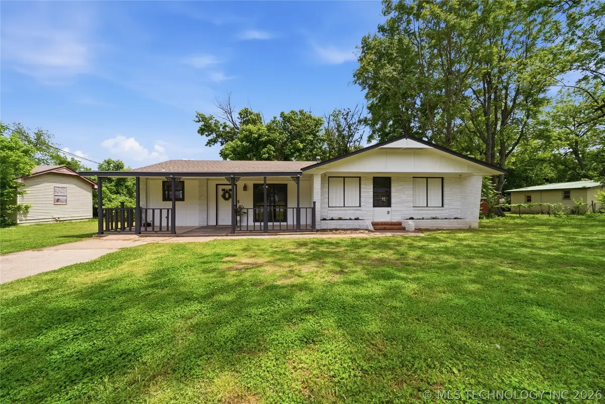 515 N 14th Street, Collinsville, OK 74021 - #1