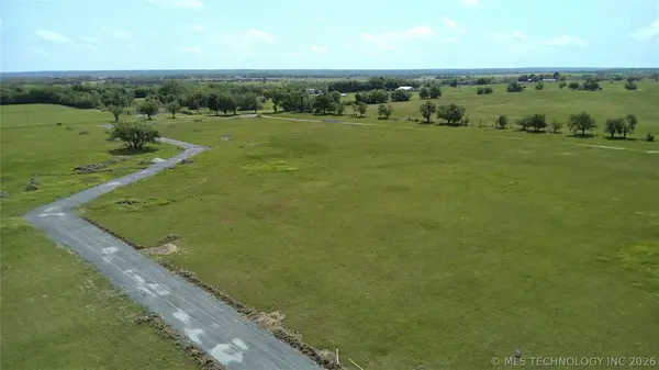 7900 Homestead Drive, Mounds, OK 74047