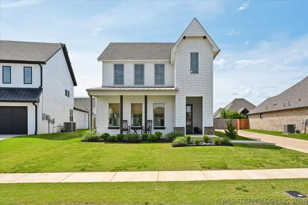 6016 E 126 Place S, Bixby, OK 74008