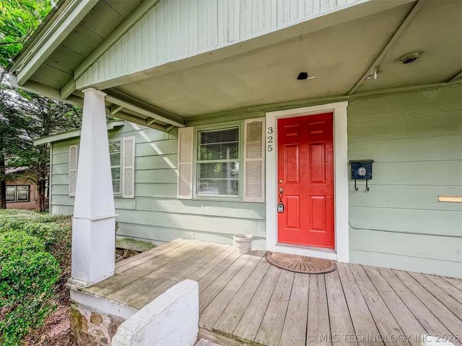 325 W Chickasaw Street, Tahlequah, OK 74464 - #3
