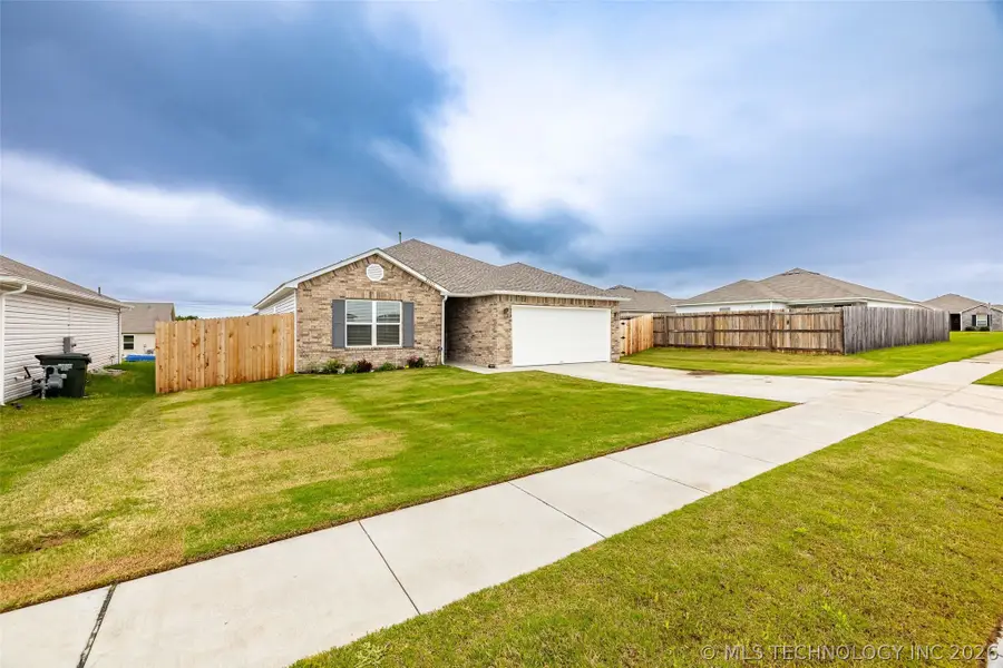 23317 E 114th Street S, Broken Arrow, OK 74014 - #3