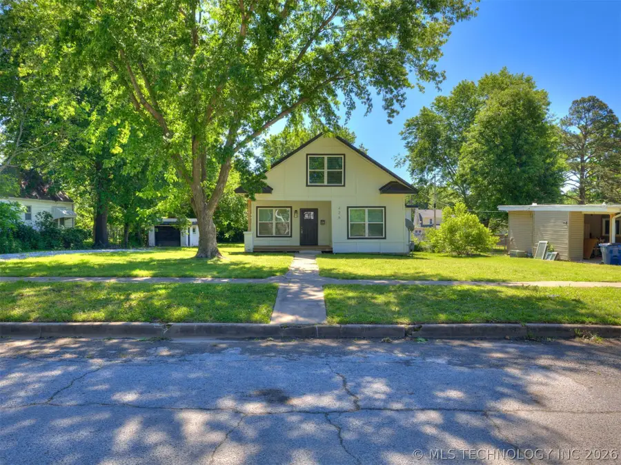 226 S Adair Street, Vinita, OK 74301 - #2
