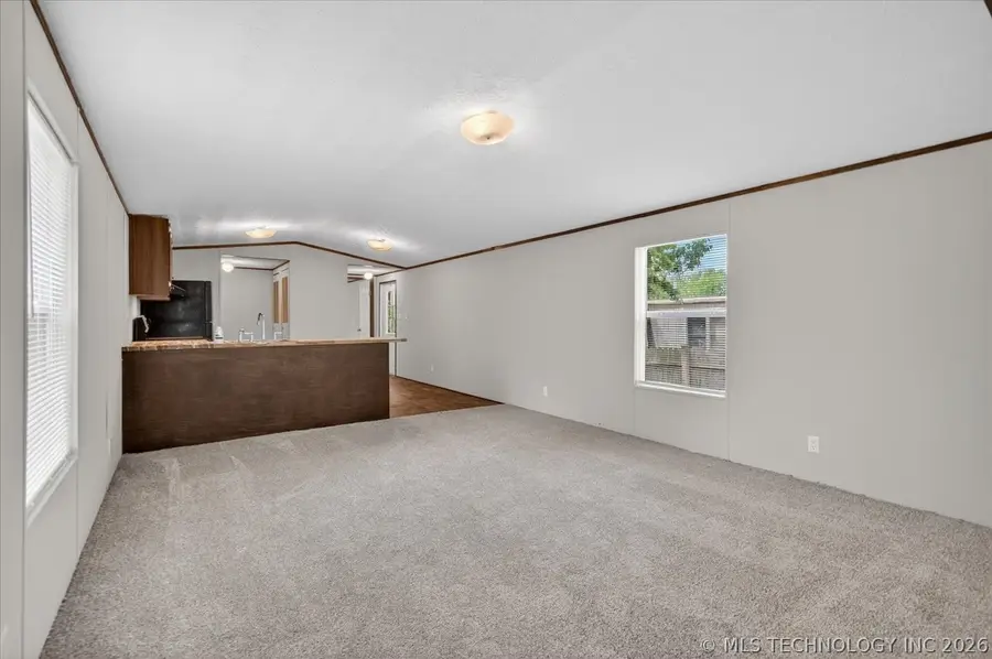 306 W Cherokee Street, Delaware, OK 74027 - #3