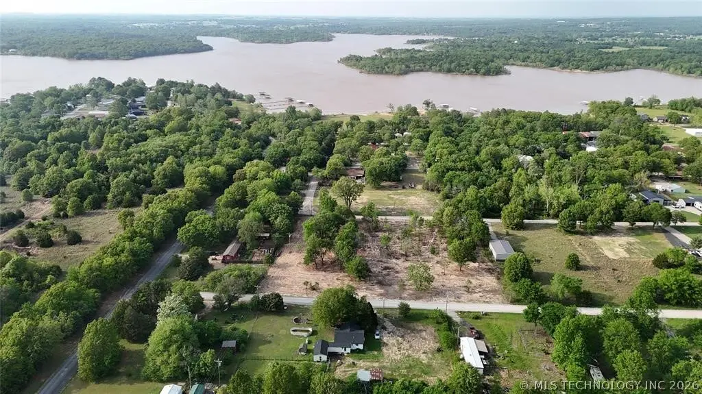 4 E 1168 Road, Eufaula, OK 74432 - #1