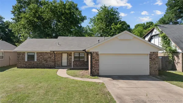 1929 W Oakridge Street, Broken Arrow, OK 74012