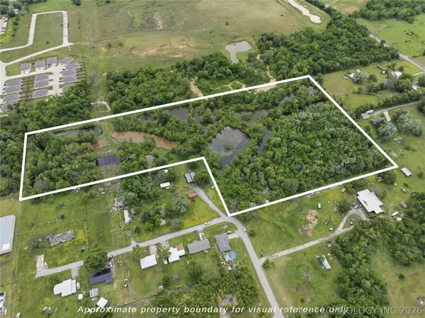 27204 E 742 Road, Wagoner, OK 74467