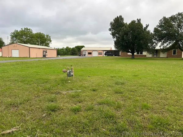 3300 W Davis Field Road, Muskogee, OK 74401