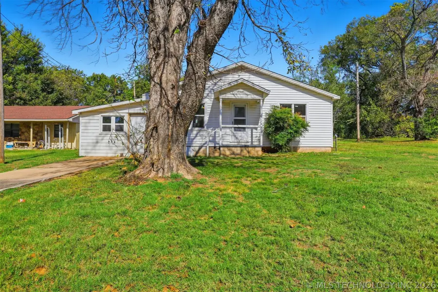 103 W 20th Street, Tishomingo, OK 73460 - #2