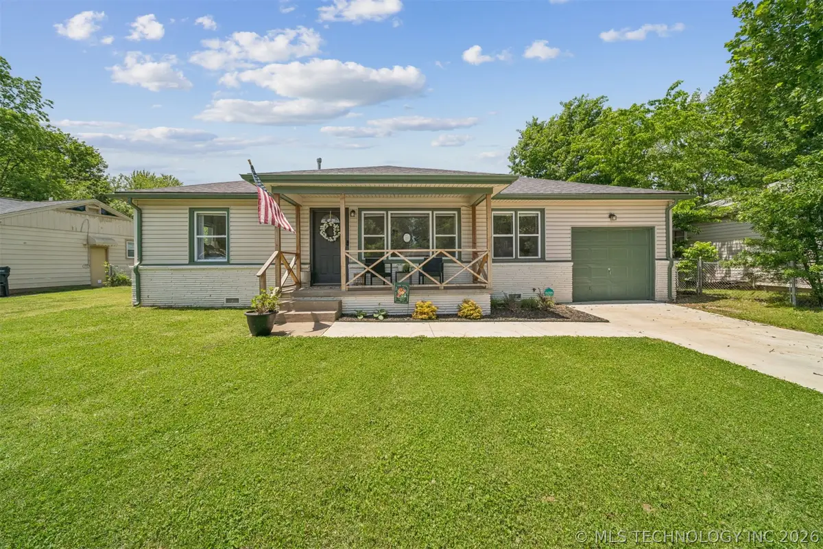 1642 S Ash Place, Broken Arrow, OK 74012 - #1
