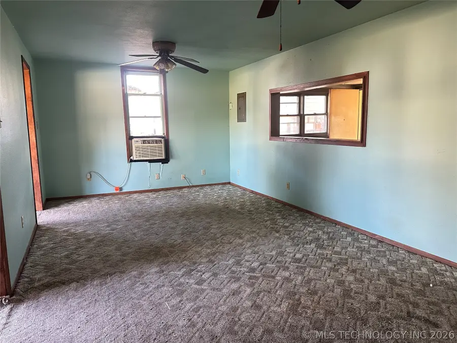 1400 W Seneca Street, Okmulgee, OK 74447 - #3