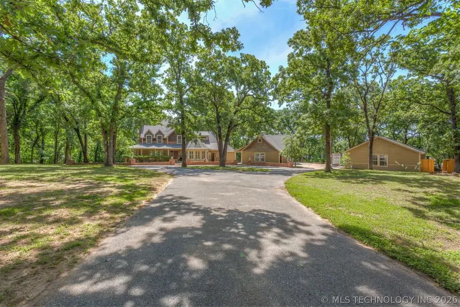 524 E 118th Street S, Jenks, OK 74037 - #2