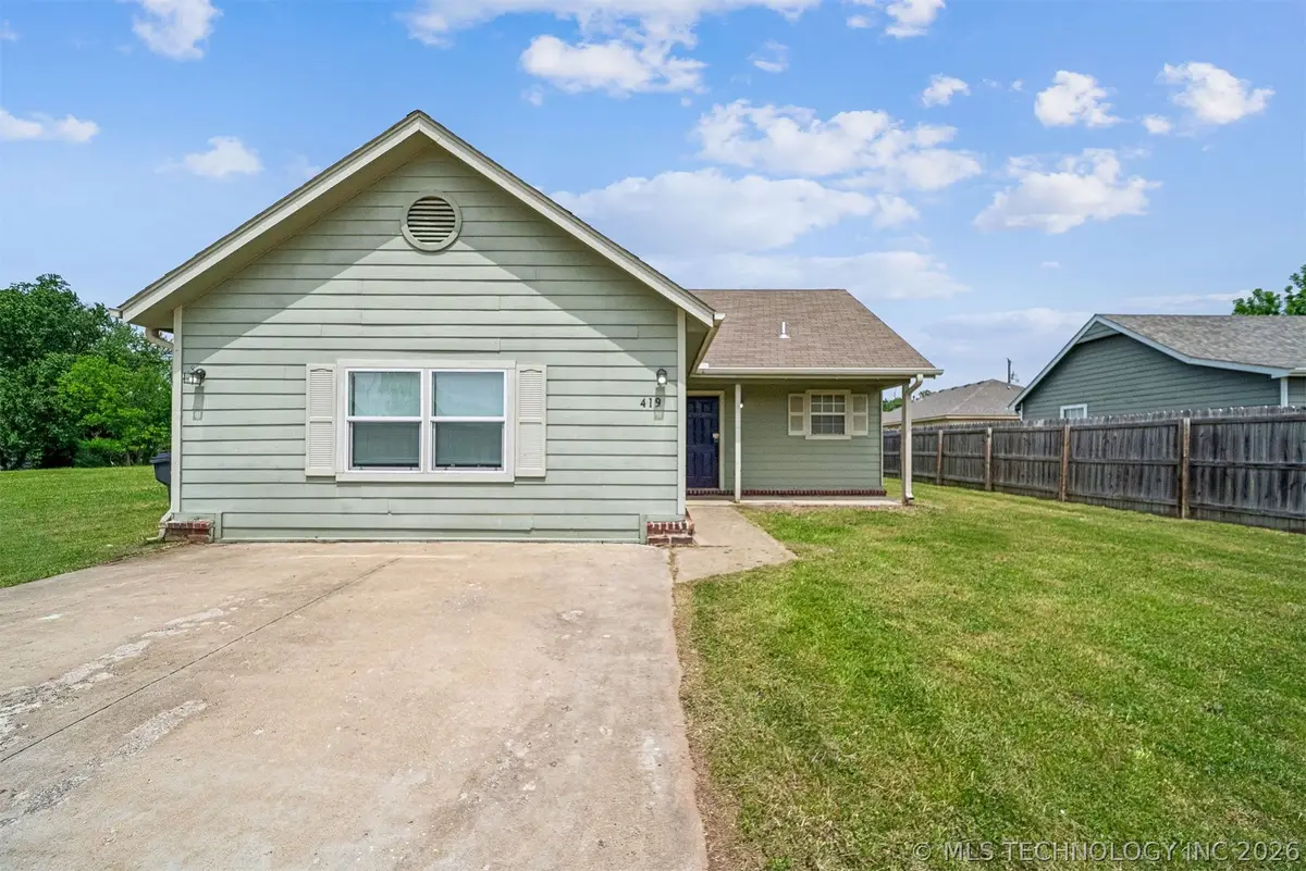 419 E Dogwood Street, Coweta, OK 74429 - #1