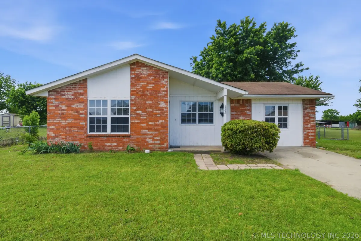 422 E 25th Street, Okmulgee, OK 74447 - #1