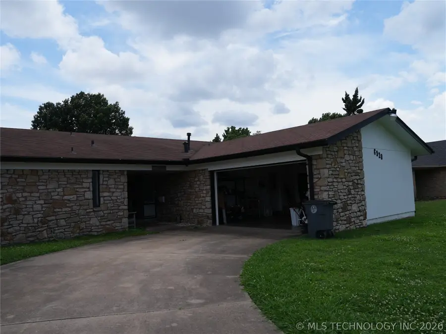 6920 E 20th Street, Tulsa, OK 74112 - #2