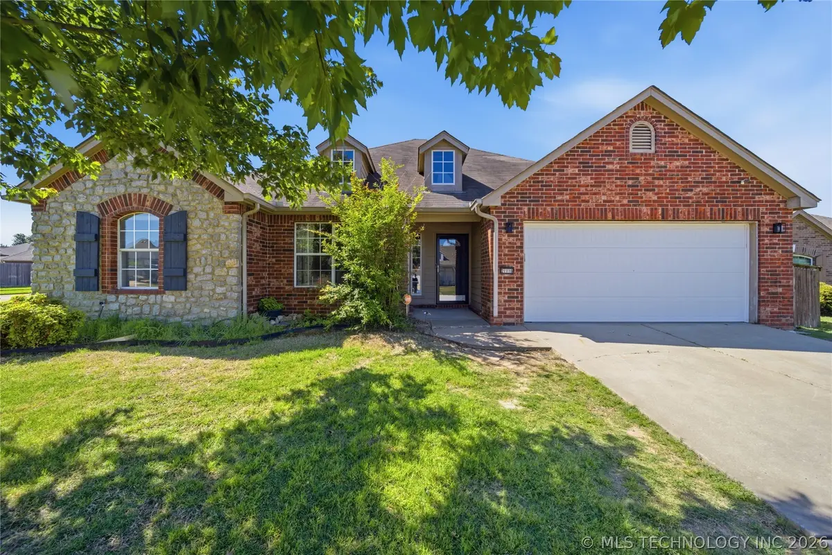 21110 E 40th Street, Broken Arrow, OK 74014 - #1