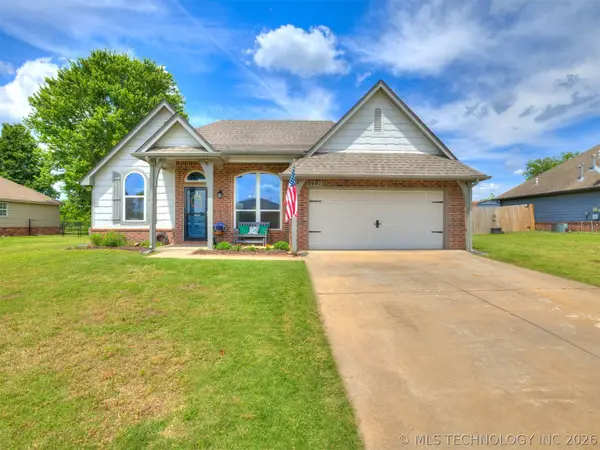 29911 E 137th Place, Coweta, OK 74429