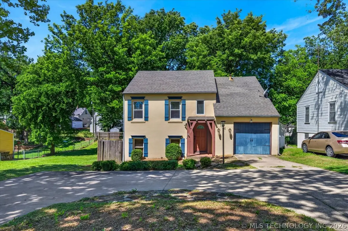 1715 S Osage Avenue, Bartlesville, OK 74003 - #1