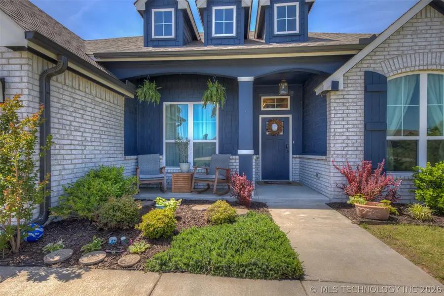 4502 S Holly Avenue, Sand Springs, OK 74063 - #3