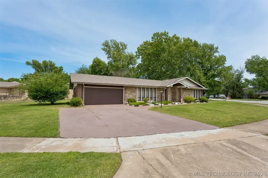 2469 S 107th Avenue, Tulsa, OK 74129 - #2