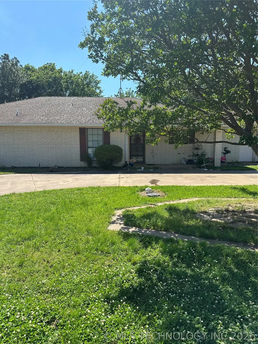 122 Shawna, Durant, OK 74701 - #2