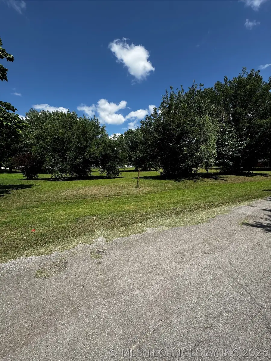205 S E, Davis, OK 73030 - #2