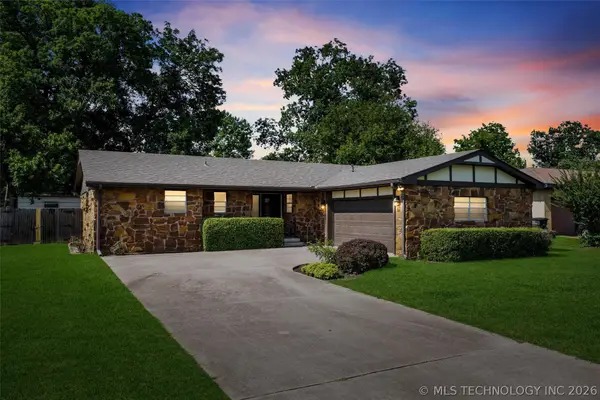 3812 Fairview Road, Bartlesville, OK 74006