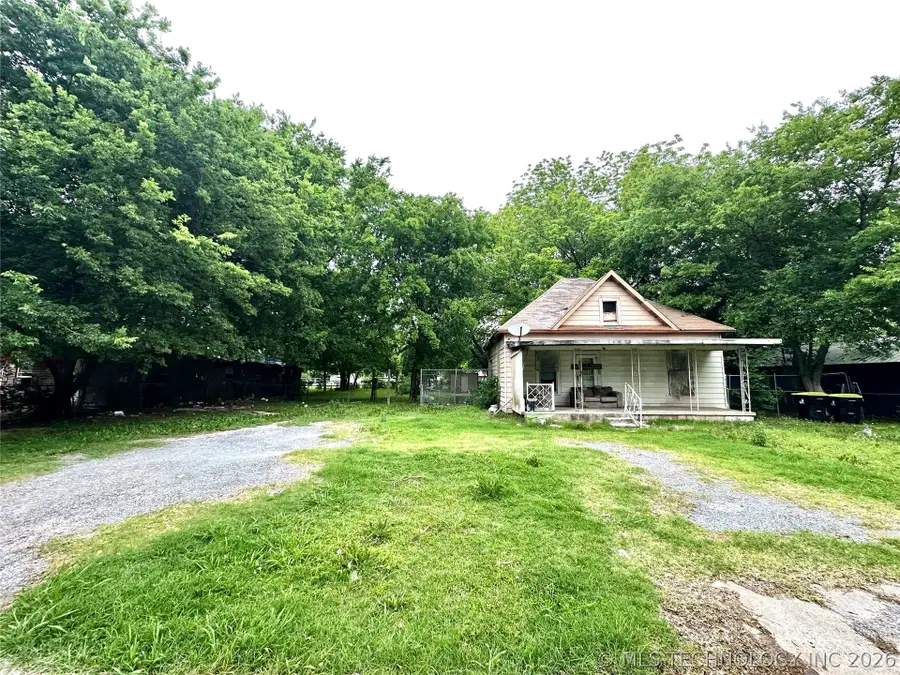 614 W 4th, Ada, OK 74820 - #2