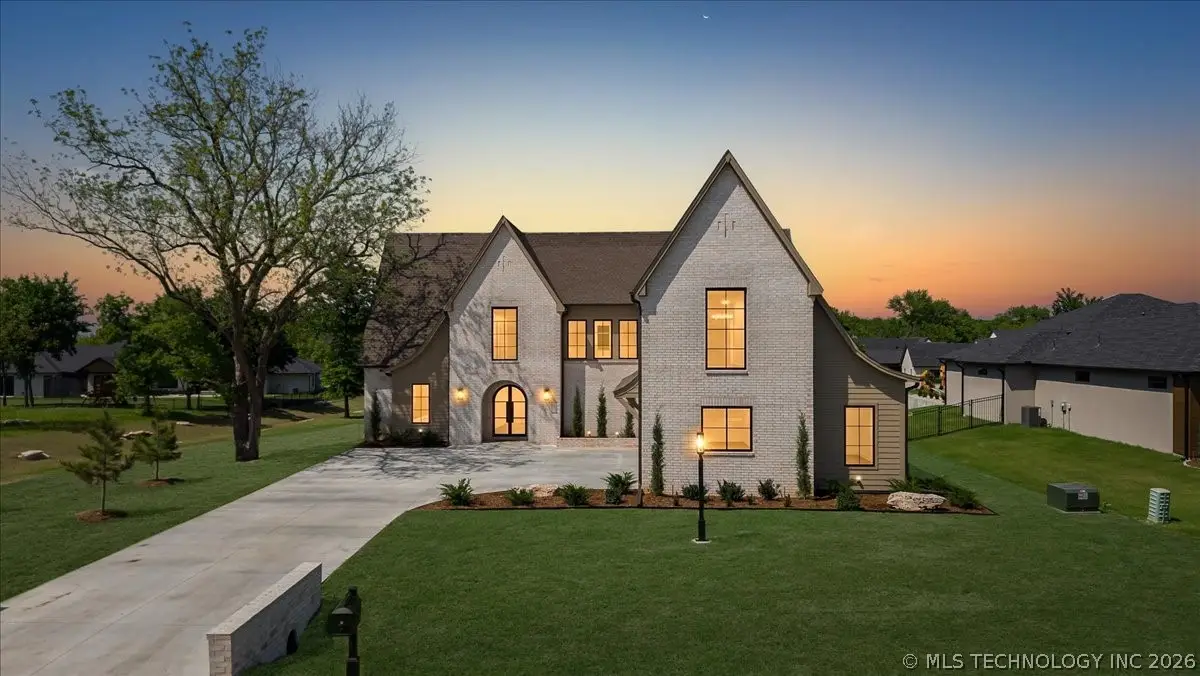 17683 E White Tail Cove, Owasso, OK 74055 - #1