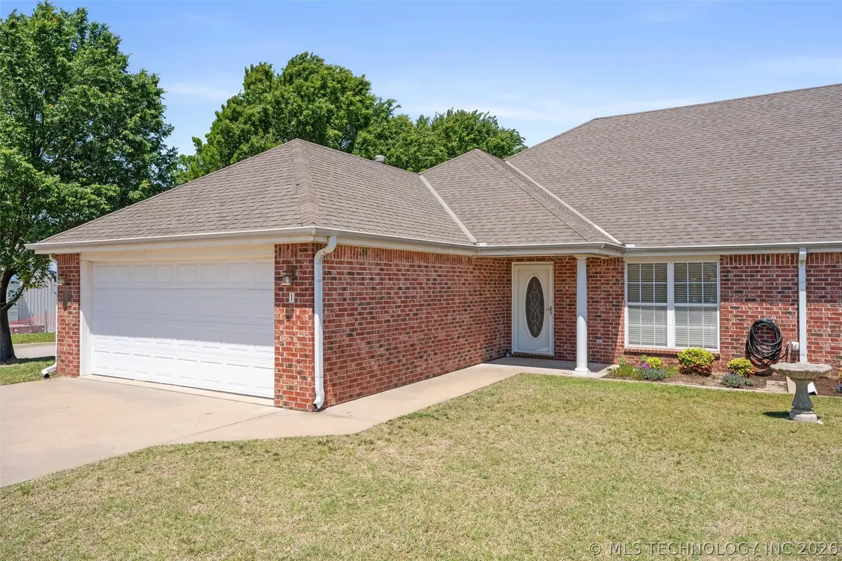 1016 Taylor Drive #1, Bartlesville, OK 74006 - #1