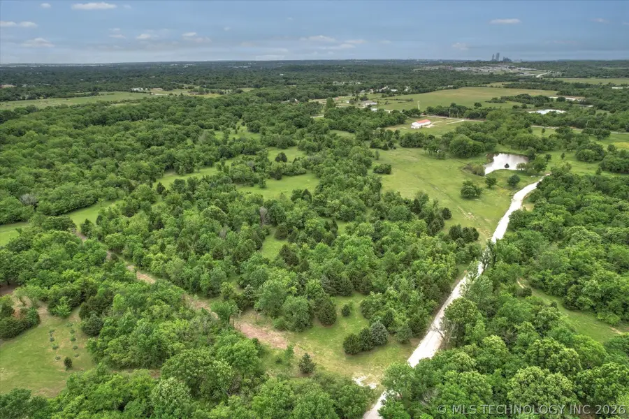 2055 W 53rd Street N, Tulsa, OK 74126 - #3