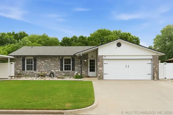578 E 138th Place, Glenpool, OK 74033