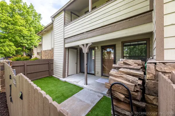 6364 S 80th East Circle #F-34, Tulsa, OK 74133