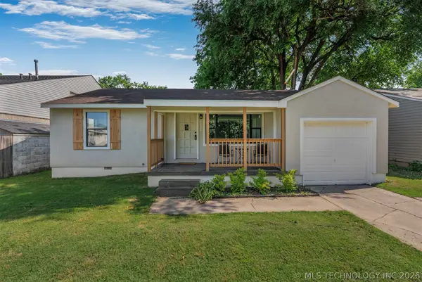 252 E 45th Place, Tulsa, OK 74105