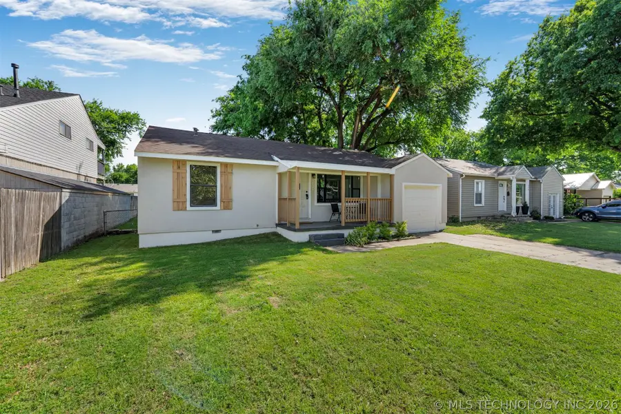 252 E 45th Place, Tulsa, OK 74105 - #2