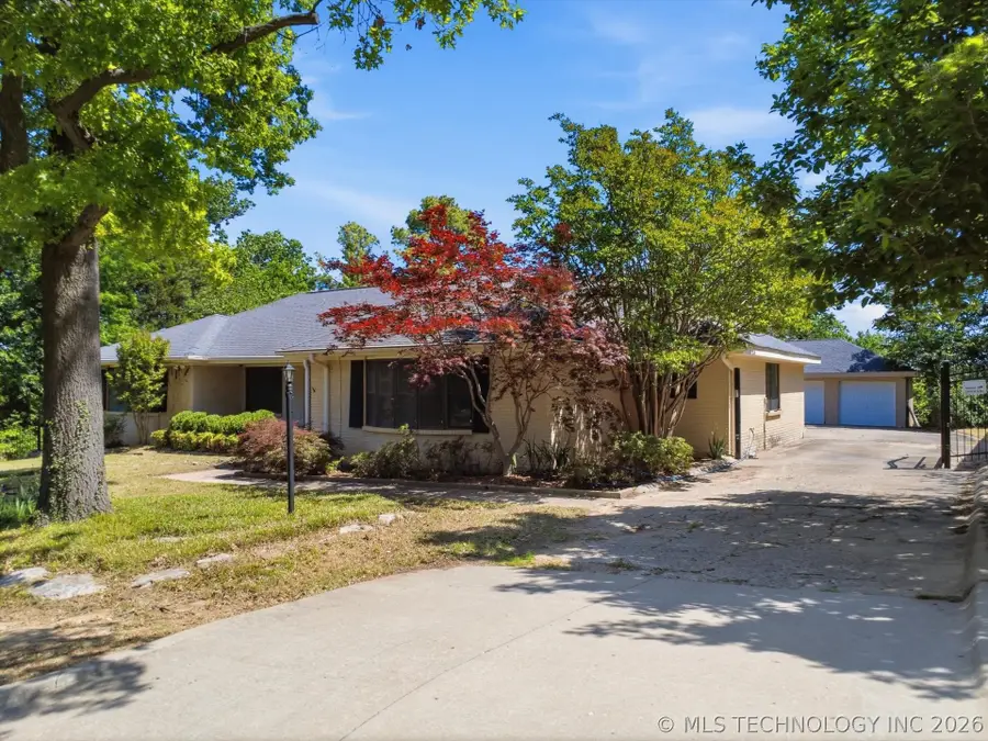 6215 S Hudson Avenue, Tulsa, OK 74136 - #3