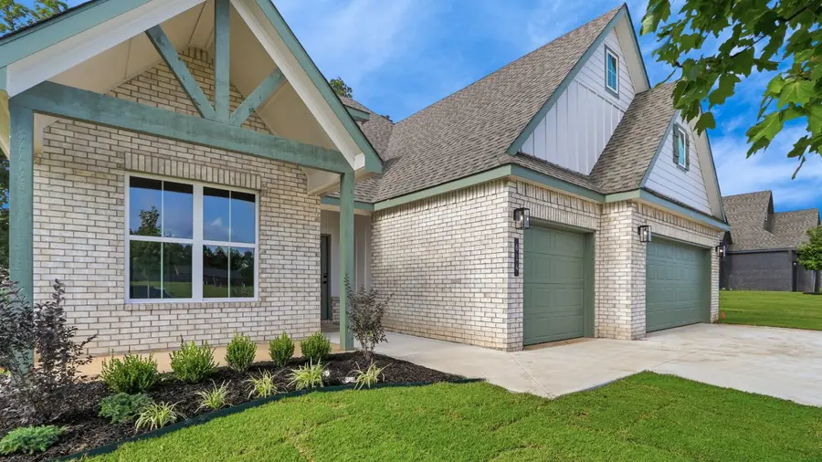 614 W 83rd Street S, Tulsa, OK 74132 - #3