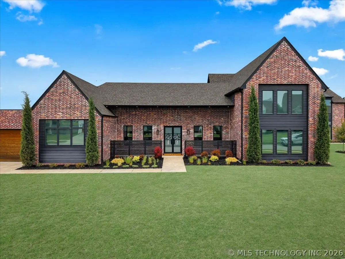 6909 E 128th Circle S, Bixby, OK 74008 - #1