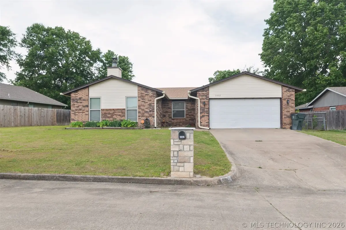 2307 E Fieldstone Street, Okmulgee, OK 74447 - #1