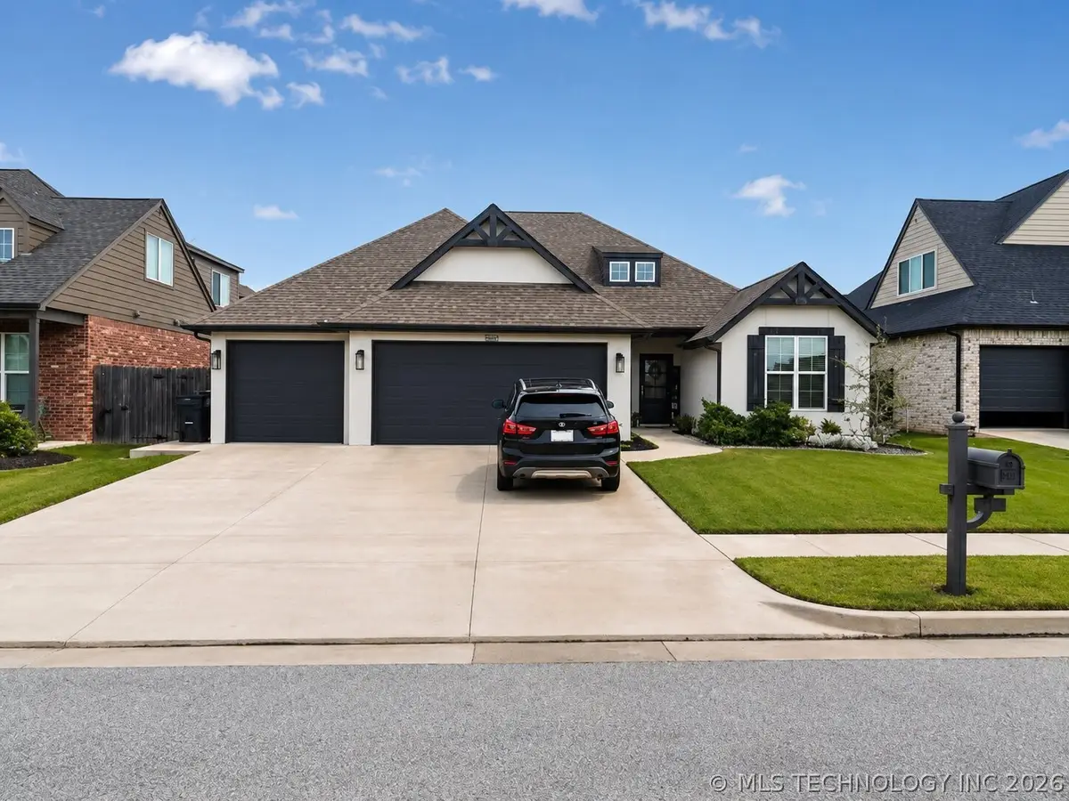 2127 E 138th Place S, Bixby, OK 74008 - #1