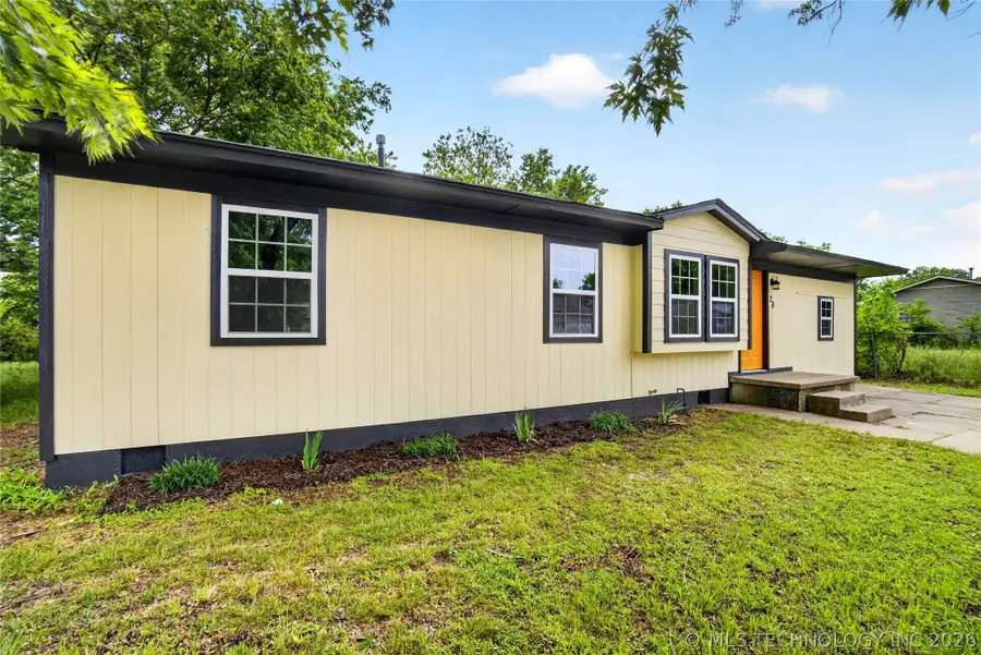 28 E 62nd Place N, Tulsa, OK 74126 - #3
