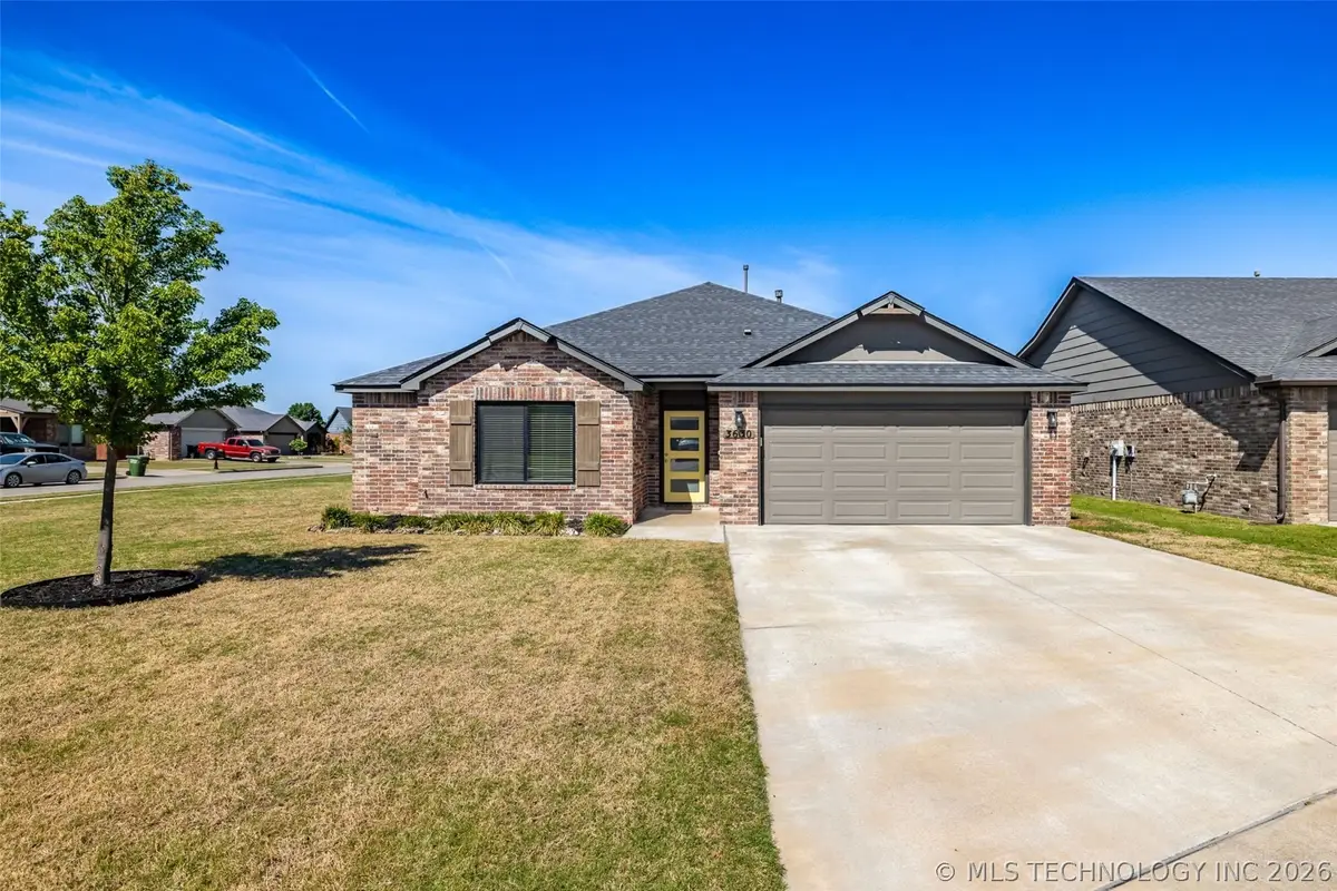 3630 E Cherryhill Court, Broken Arrow, OK 74014 - #1