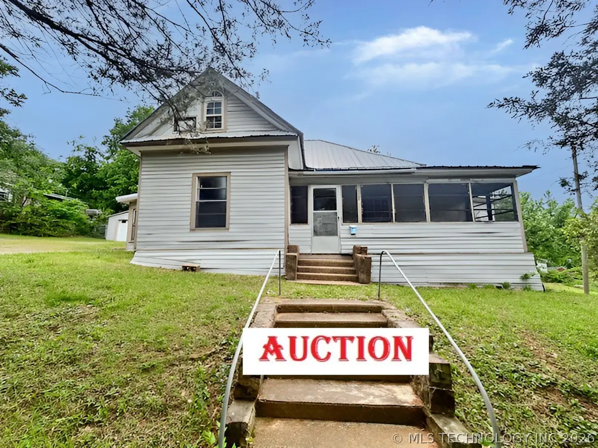 500 W Avenue D, Heavener, OK 74937 - #1