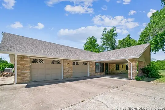 16580 W 81st Street S, Sapulpa, OK 74066