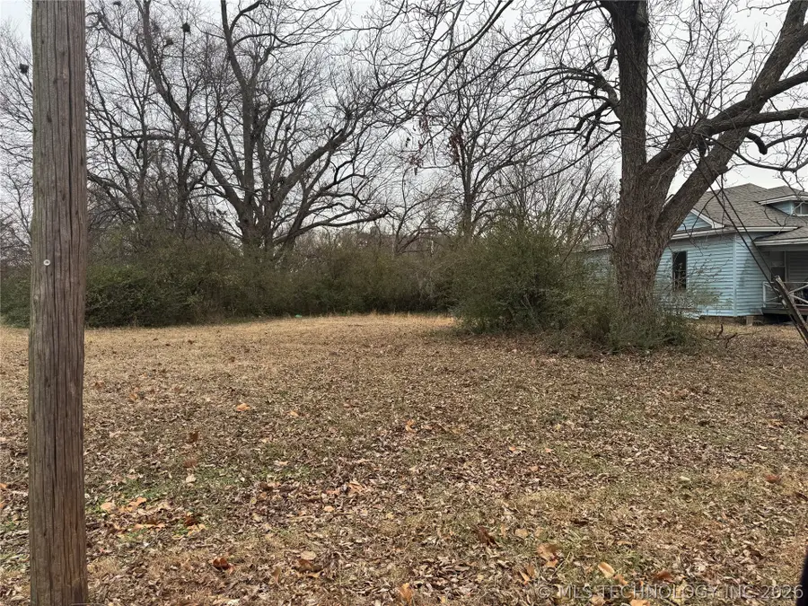 906 S 3rd Street, Muskogee, OK 74401 - #2