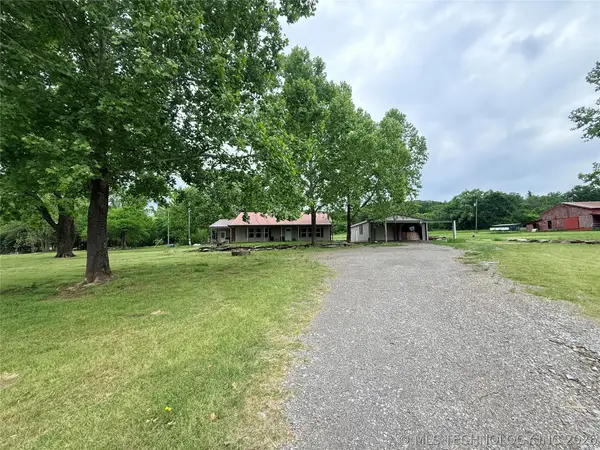 2002 Cedar Bluff Road, Fort Gibson, OK 74434