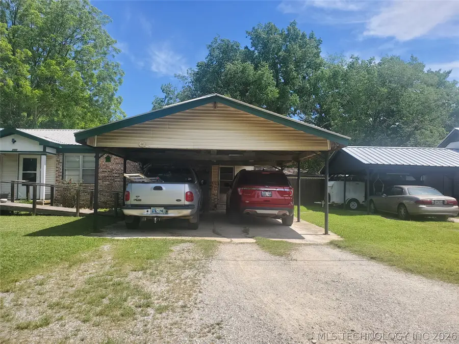 204 Curtis, Calera, OK 74730 - #2