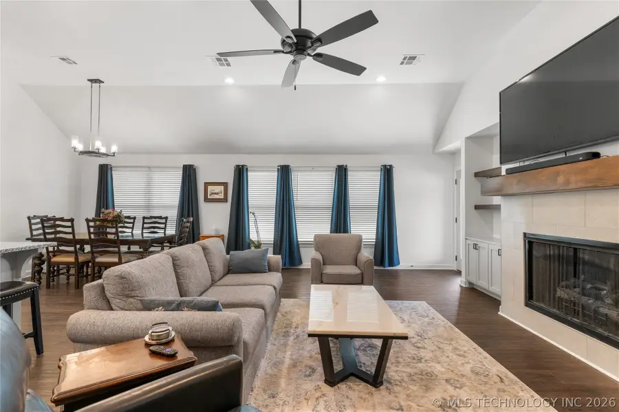27713 E 107th Street, Coweta, OK 74429 - #2