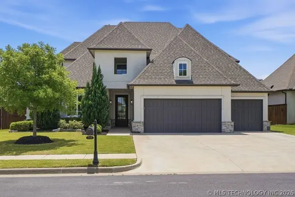 714 W 110th Street S, Jenks, OK 74037