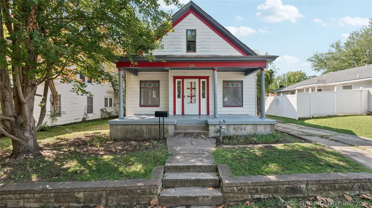 208 E 12th Street, Pawhuska, OK 74056 - #1